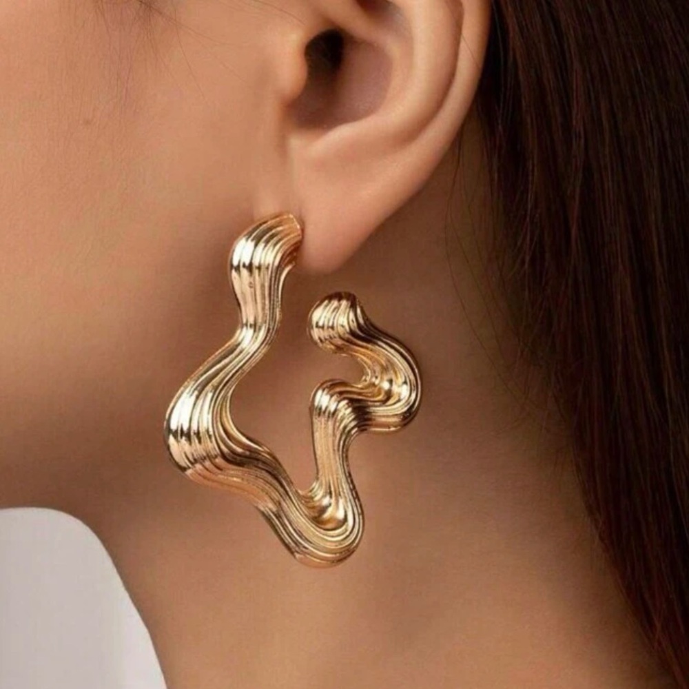 Abstract‎ gold earrings + FREE ZARA